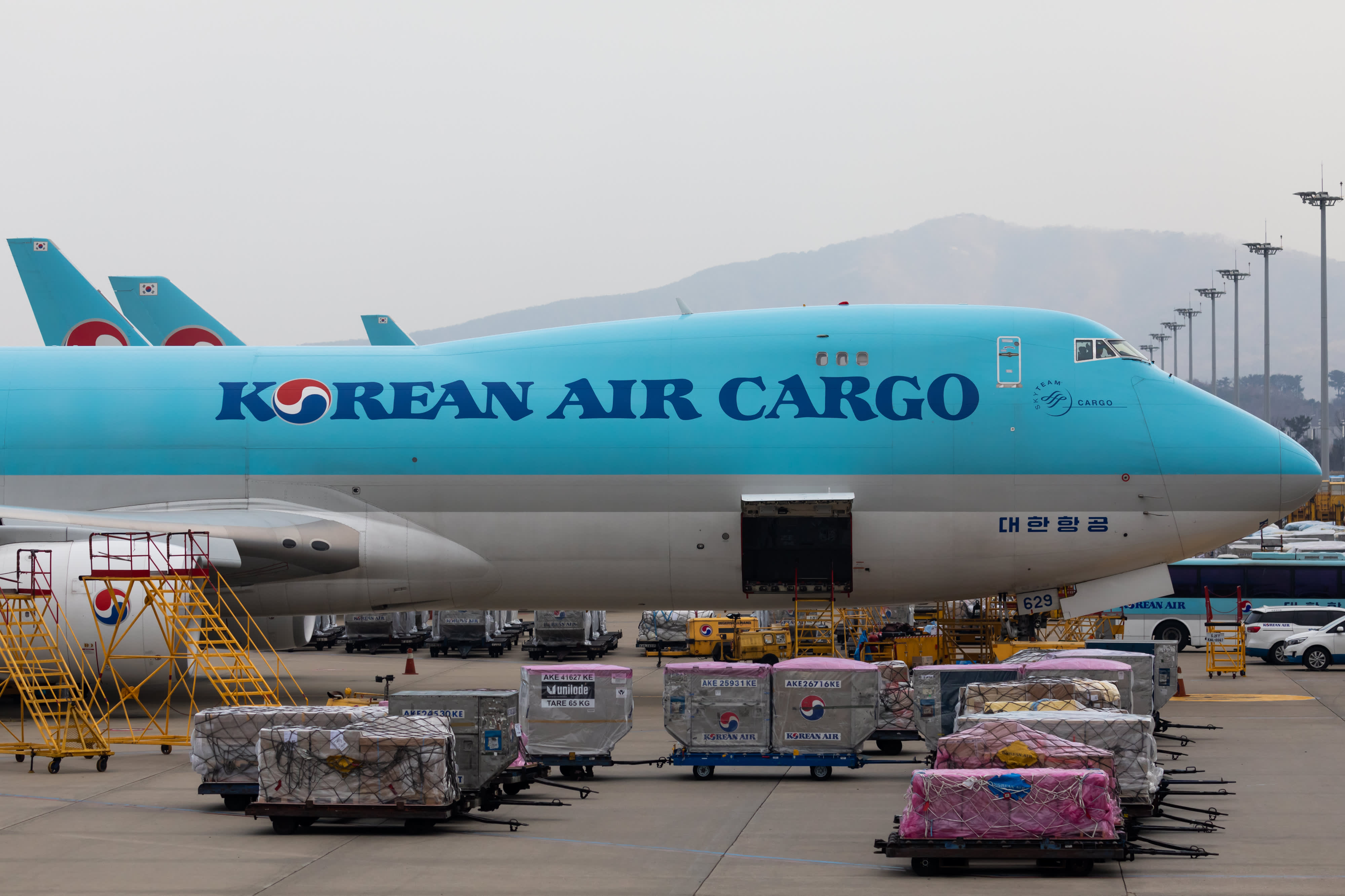 South Korea exports grew 20.6% in February, beating forecasts