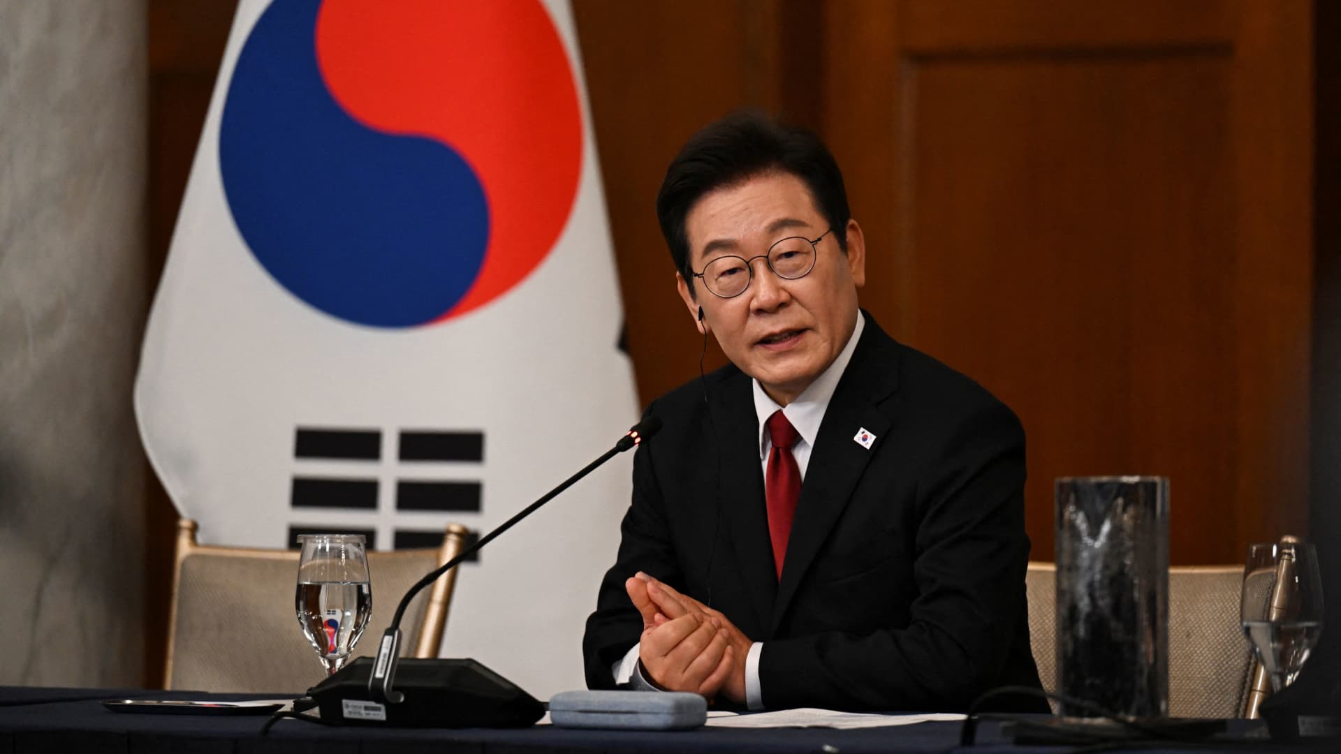 South Korea's President Lee says U.S. investment demands would spark a financial crisis
