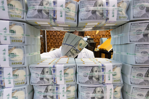 South Korea's forex reserves fall $880M in May on exchange rate stabilization measures