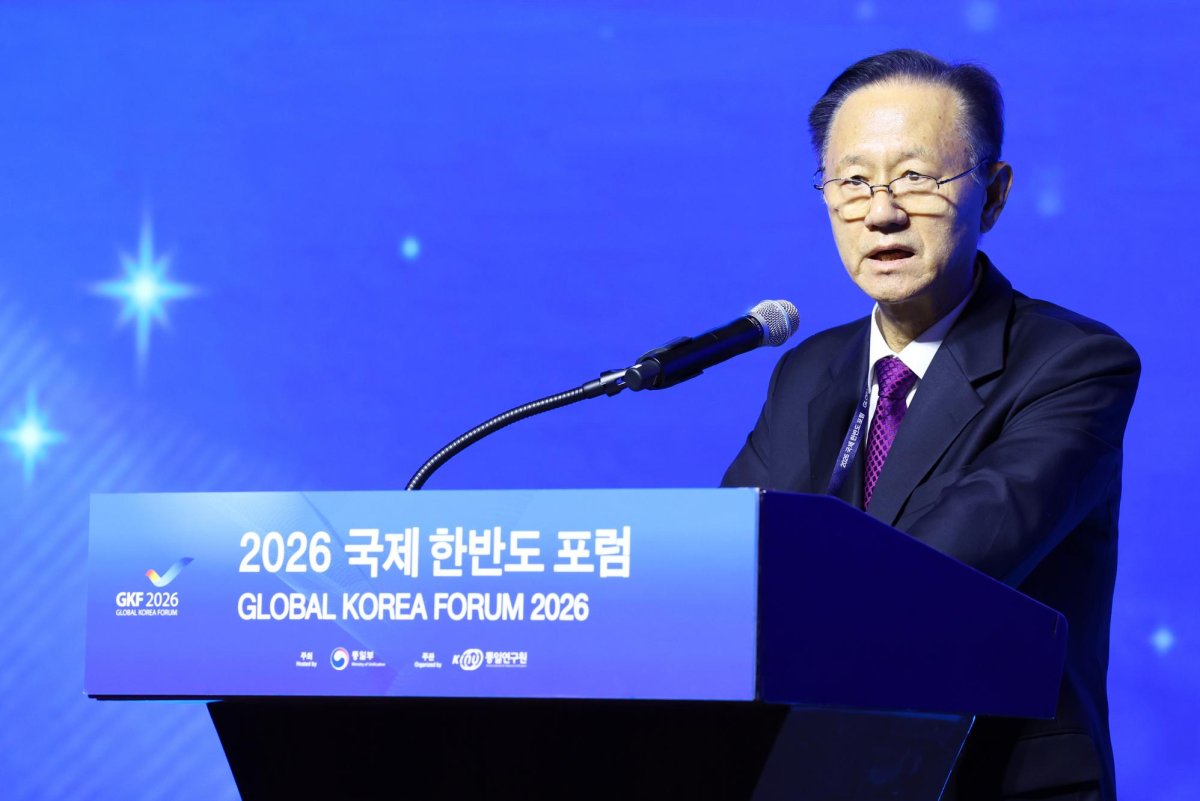 Survey finds record 70% of South Koreans uninterested in North Korea