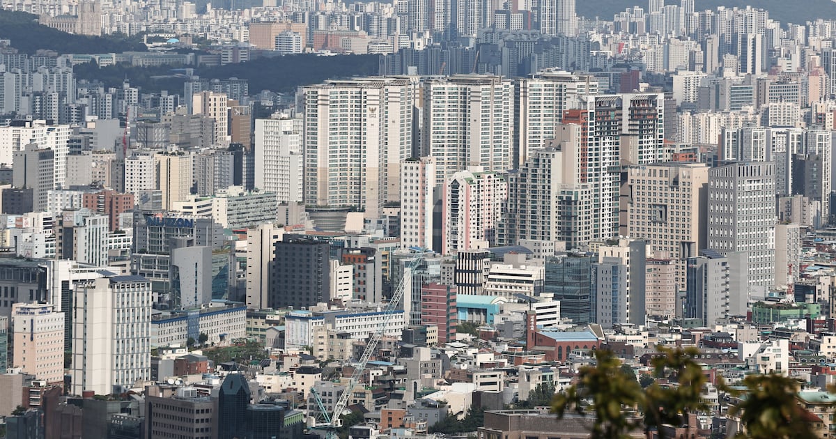 Variable-rate share in South Korea household loans climbs to 57.3%